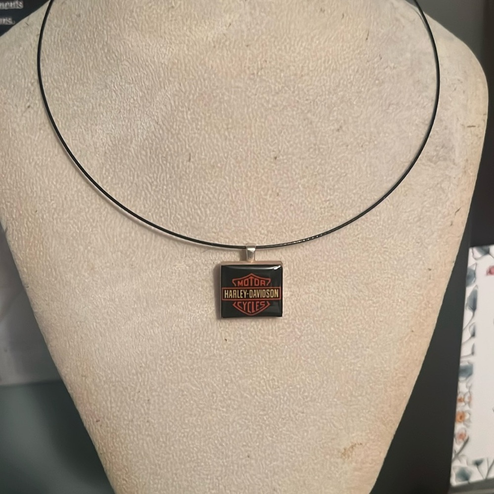 Harley Davidson pendant necklace